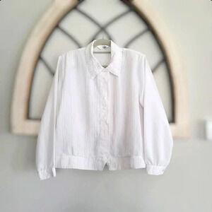 Vintage 70s Elegancia Embroidered Ivory Button Up Crinkle Blouse